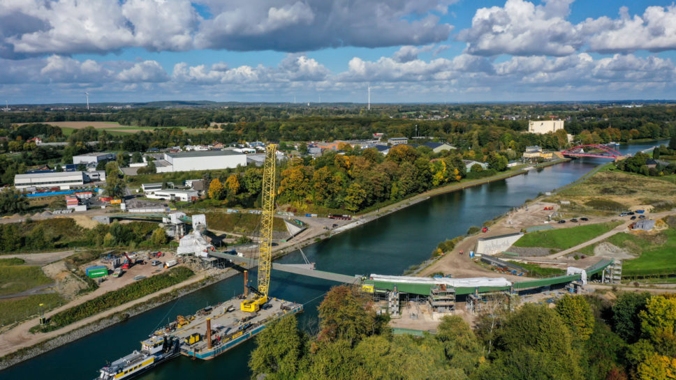 Sprung über Die Emscher - Eglv